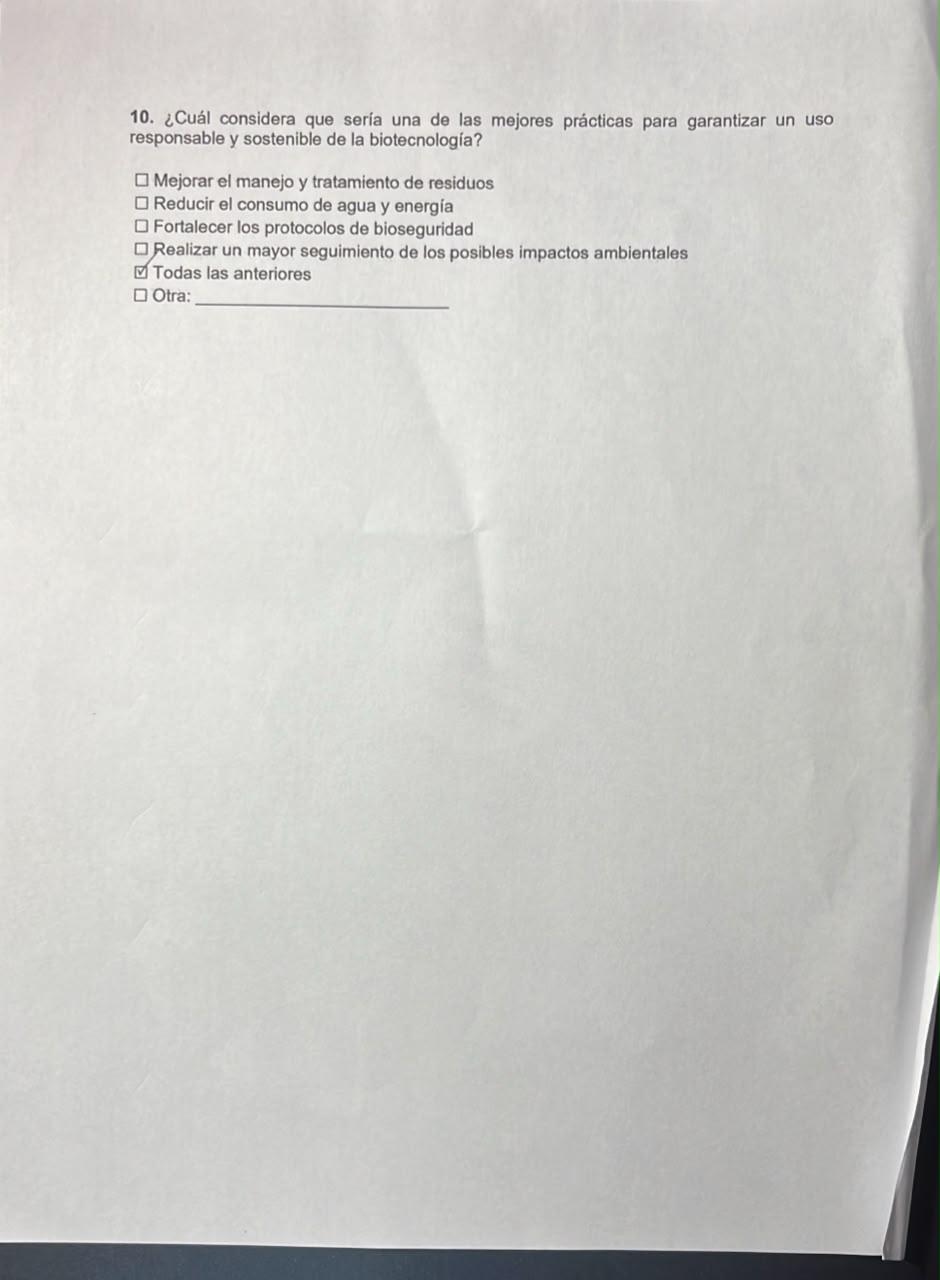 Fotografía del documento físico impreso página 3